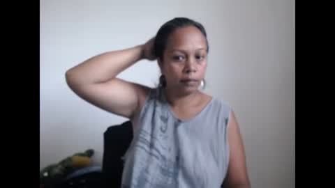 aslanne online show from December 21, 2025, 3:24 am