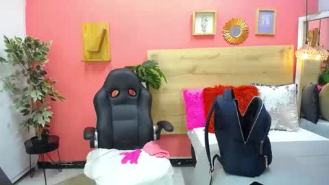 ASLY online show from May 11, 2026, 9:59 am