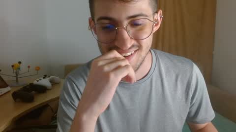 Insta Asmodq online show from February 7, 2025, 7:07 am