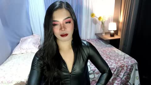 Snapshot of asmodeus_daughter chatting on February 16, 2025, 2:43 pm Margaux Miller online show from February 16, 2025, 2:43 pm