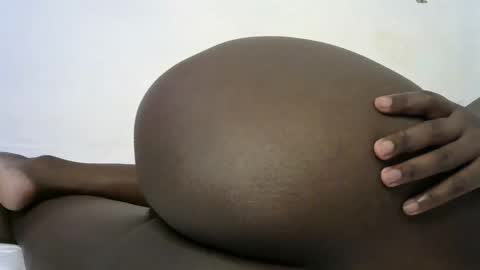 Snapshot of ass_baby2 chatting on September 9, 2025, 4:01 am ass baby online show from September 9, 2025, 4:01 am