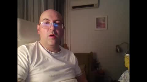 assbitch189 online show from January 17, 2025, 11:07 pm