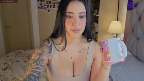 Ashley online show from February 17, 2026, 11:33 pm