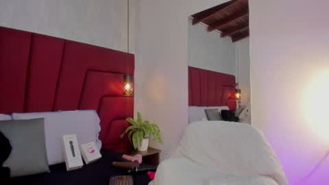 Snapshot of asshley_cute chatting on July 16, 2026, 7:42 pm instagramsoofiaa giraldo online show from July 16, 2026, 7:42 pm