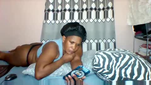 FLORAH DANIEL online show from April 16, 2026, 10:12 pm