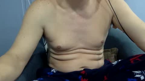 Snapshot of astaroth83 chatting on March 2, 2025, 5:54 am Sweetcd83 online show from March 2, 2025, 5:54 am