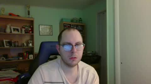 Snapshot of astg94 chatting on June 25, 2026, 2:11 am Andrew or Smiley Read the message in bold above the bio design for info on the situation. online show from June 25, 2026, 2:11 am