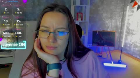 Snapshot of asti_bubbles chatting on April 21, 2026, 2:51 am Asti online show from April 21, 2026, 2:51 am