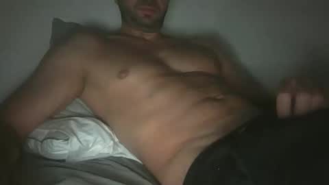 Aston online show from October 5, 2025, 5:06 am