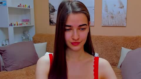 Astoria online show from March 7, 2025, 2:15 am