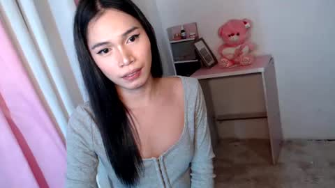 Snapshot of astraea_xxx chatting on July 16, 2026, 9:54 pm Anna online show from July 16, 2026, 9:54 pm