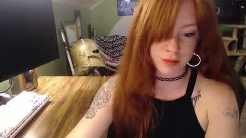 Snapshot of astraeasiren chatting on April 23, 2026, 4:14 am AstraeaSiren online show from April 23, 2026, 4:14 am