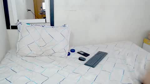 Snapshot of astrid__v chatting on January 24, 2025, 3:34 pm Astrid online show from January 24, 2025, 3:34 pm