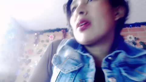 astrid_hauser66 online show from September 24, 2025, 10:24 pm