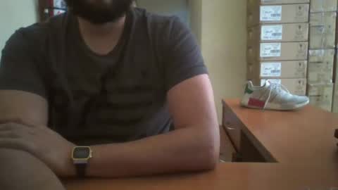 Snapshot of astro_boy_01 chatting on October 15, 2025, 9:37 pm astro_boy_01 online show from October 15, 2025, 9:37 pm