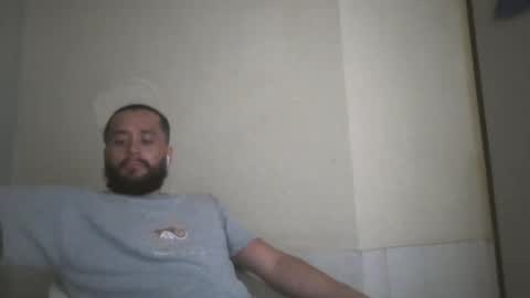 Snapshot of astro_boy_01 chatting on November 2, 2025, 10:12 pm astro_boy_01 online show from November 2, 2025, 10:12 pm