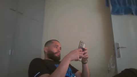 Snapshot of astro_boy_01 chatting on November 9, 2025, 8:40 pm astro_boy_01 online show from November 9, 2025, 8:40 pm