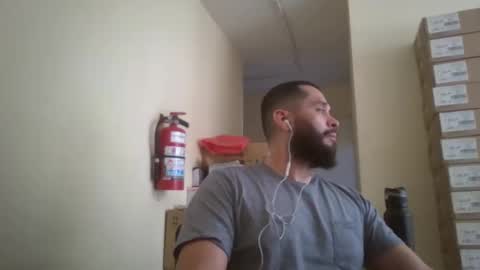 Snapshot of astro_boy_01 chatting on February 10, 2026, 9:30 pm astro_boy_01 online show from February 10, 2026, 9:30 pm