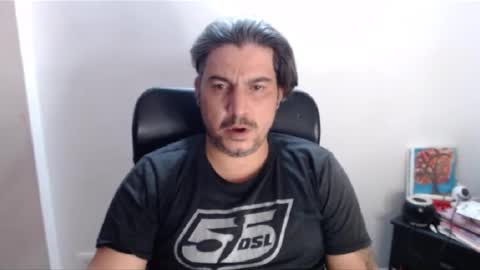 Snapshot of astton_nick chatting on December 4, 2024, 6:55 am Nick Astton online show from December 4, 2024, 6:55 am