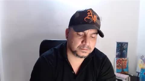 Snapshot of astton_nick chatting on December 19, 2024, 2:45 am Nick Astton online show from December 19, 2024, 2:45 am