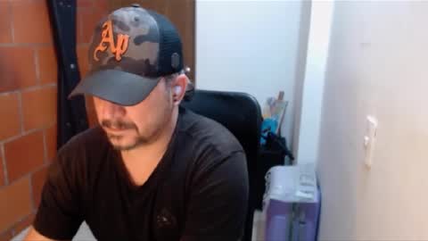 Snapshot of astton_nick chatting on February 18, 2025, 6:26 am Nick Astton online show from February 18, 2025, 6:26 am