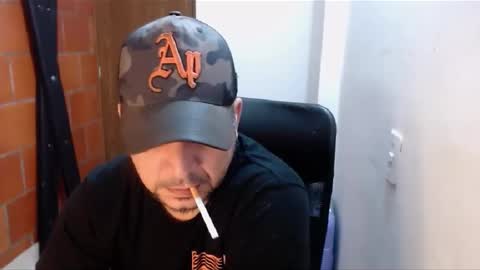 Snapshot of astton_nick chatting on February 20, 2025, 4:28 am Nick Astton online show from February 20, 2025, 4:28 am