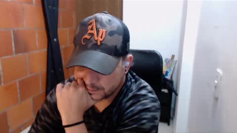 Snapshot of astton_nick chatting on February 25, 2025, 6:03 am Nick Astton online show from February 25, 2025, 6:03 am