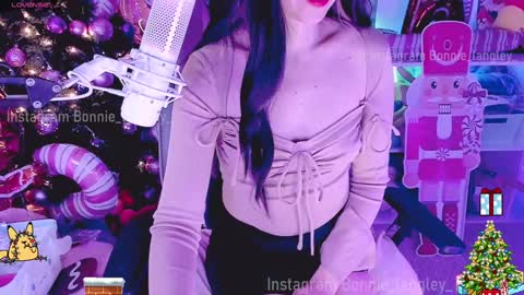 Snapshot of asuka_langleysoryu chatting on January 1, 2025, 3:13 am Bonnie online show from January 1, 2025, 3:13 am