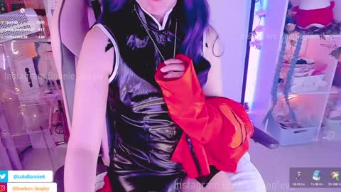 Snapshot of asuka_langleysoryu chatting on January 25, 2025, 12:17 am Bonnie online show from January 25, 2025, 12:17 am