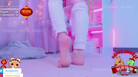 Snapshot of asuka_langleysoryu chatting on January 30, 2025, 12:07 am Bonnie online show from January 30, 2025, 12:07 am