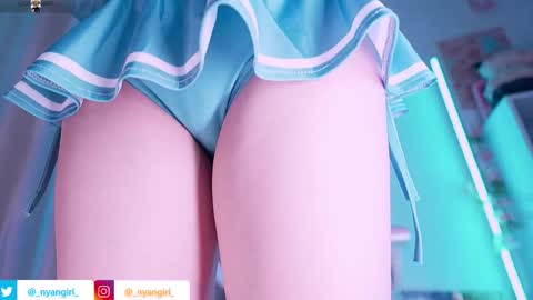 Snapshot of asuka_langleysoryu chatting on October 19, 2025, 8:31 pm Bonnie online show from October 19, 2025, 8:31 pm