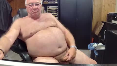 Snapshot of asusandy chatting on May 2, 2026, 3:11 am asusandy online show from May 2, 2026, 3:11 am