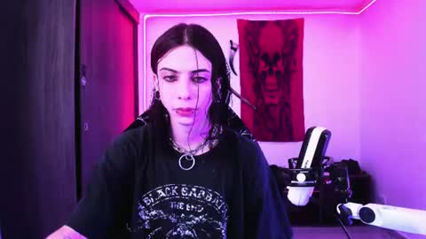 Snapshot of atheneoo_ chatting on June 22, 2026, 7:05 am athenauwu online show from June 22, 2026, 7:05 am