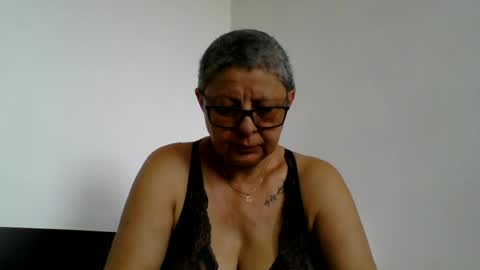 Snapshot of atikaarea chatting on July 1, 2026, 11:34 am atikaarea online show from July 1, 2026, 11:34 am