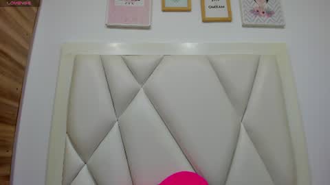 Snapshot of atilana_diaz chatting on July 13, 2026, 6:11 pm Atilana Diaz online show from July 13, 2026, 6:11 pm