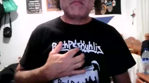 atrevidosexualhot online show from April 15, 2026, 4:36 pm