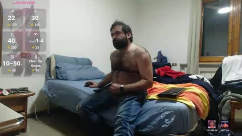 Snapshot of attila85 chatting on May 16, 2026, 9:24 pm Bleakw85 online show from May 16, 2026, 9:24 pm