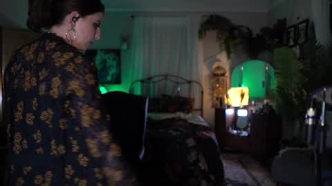 Snapshot of audrey_ chatting on September 15, 2025, 4:01 am Audrey online show from September 15, 2025, 4:01 am