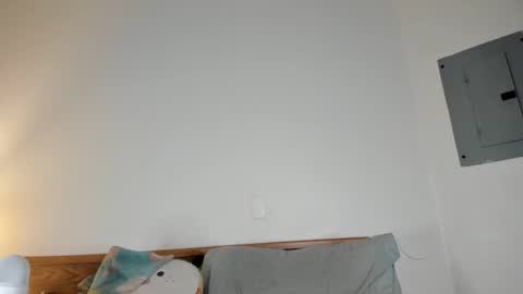 AudreyAlien online show from October 24, 2025, 6:32 am