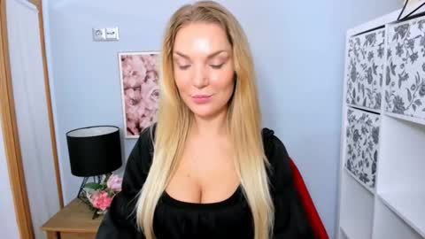 AulloraSensual online show from February 17, 2025, 6:09 am