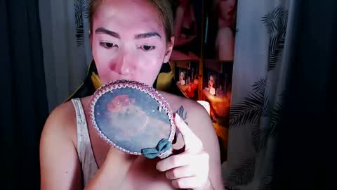 Snapshot of aurakharisma_xx chatting on March 20, 2026, 7:08 pm Miss awra online show from March 20, 2026, 7:08 pm