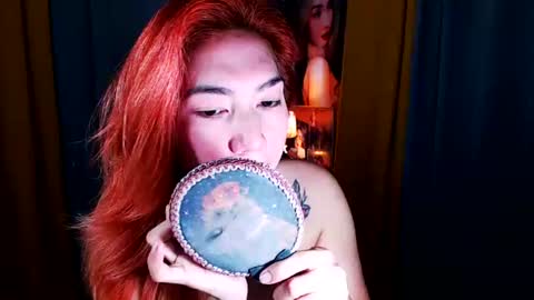 Snapshot of aurakharisma_xx chatting on July 7, 2026, 6:47 am Miss awra online show from July 7, 2026, 6:47 am