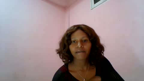 Snapshot of aurelia107 chatting on July 14, 2026, 12:33 pm aurelia107 online show from July 14, 2026, 12:33 pm
