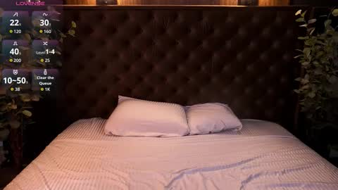 Nikol online show from October 2, 2025, 6:31 am