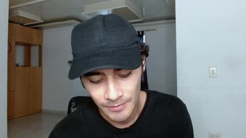 Aureliano online show from April 15, 2026, 10:32 pm