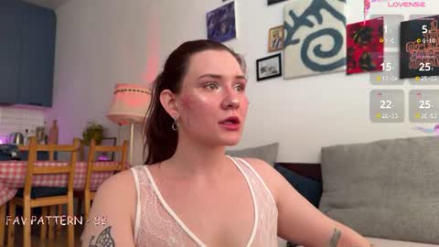 Snapshot of auriktrix chatting on June 16, 2026, 1:52 am AURIKA OR AURA online show from June 16, 2026, 1:52 am