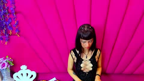 aurora online show from December 4, 2024, 3:32 pm