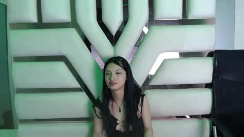 aurora online show from September 9, 2025, 7:13 pm