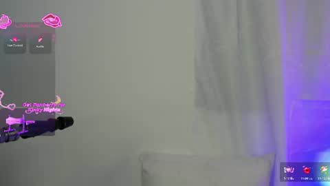 Snapshot of aurora_divine chatting on June 24, 2026, 8:41 pm aurora_divine online show from June 24, 2026, 8:41 pm