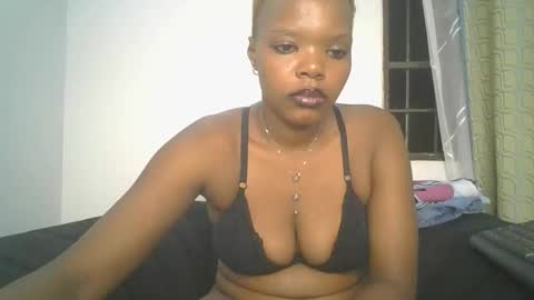 Snapshot of aurora_lightz_1 chatting on November 16, 2025, 4:56 pm IVY online show from November 16, 2025, 4:56 pm